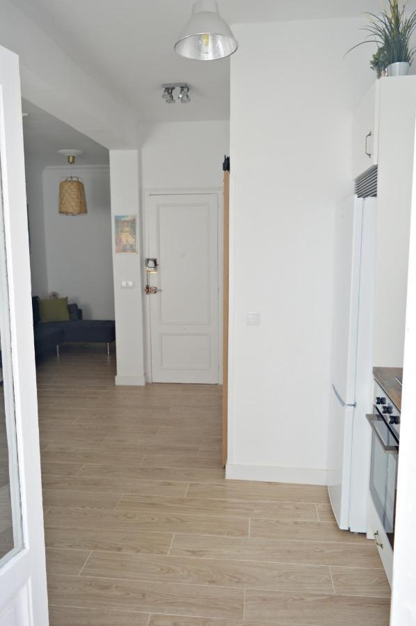 Apartamento En Centro De Ferrol Bagian luar foto